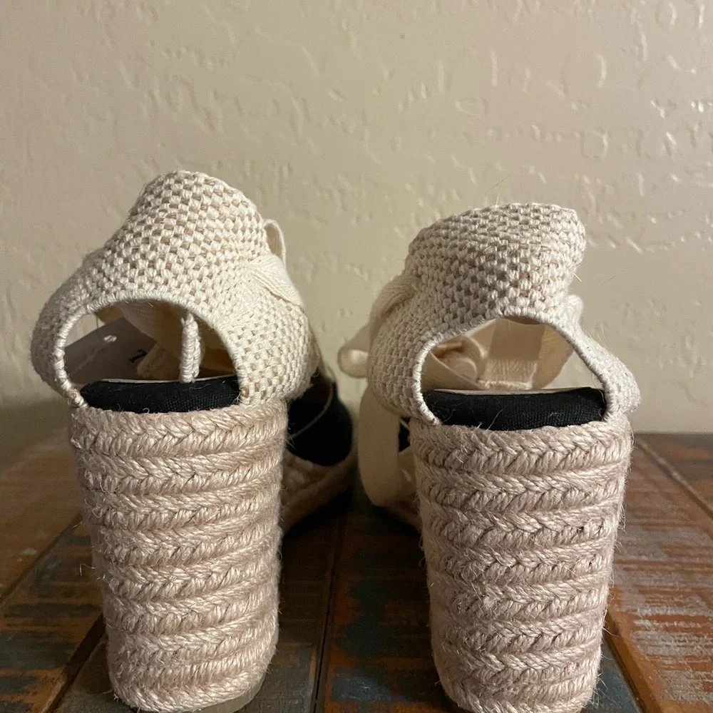 Stylish Black and Cream Espadrilles
